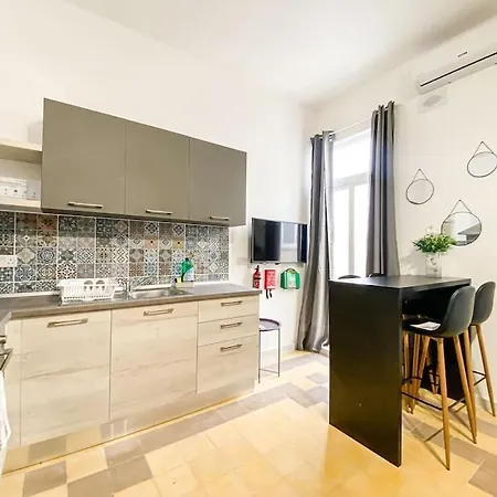 Seaside Sanctuary 6 - Sliema Strand, *