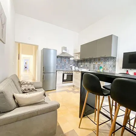Seaside Sanctuary 6 - Sliema Strand,